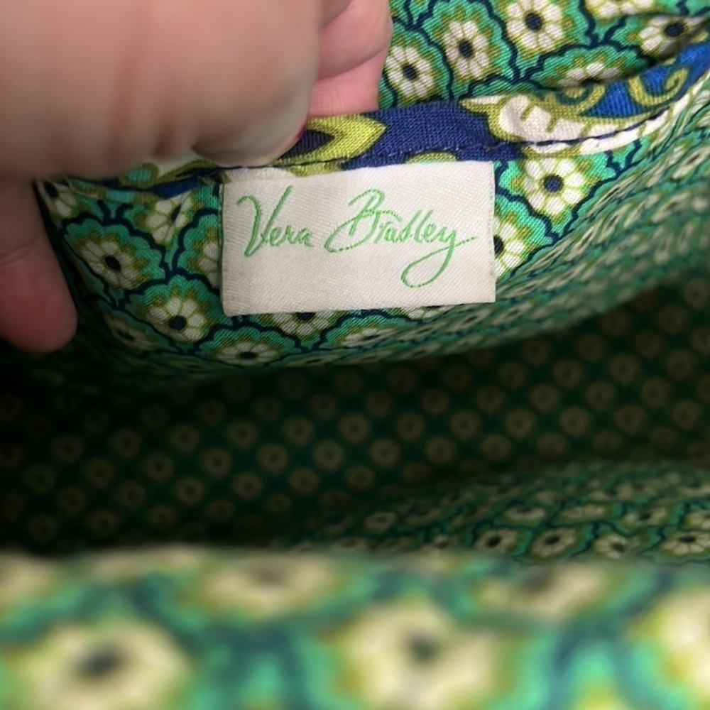 Vera Bradley Tote Bag Cloth Quilted Floral Blue and Green with zipper closure - Picture 7 of 15